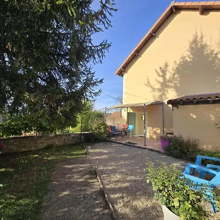 Douillet 4 Pers. Avec Jardin Et Terrasse - Fr-1-616-392 Hétvégi ház *